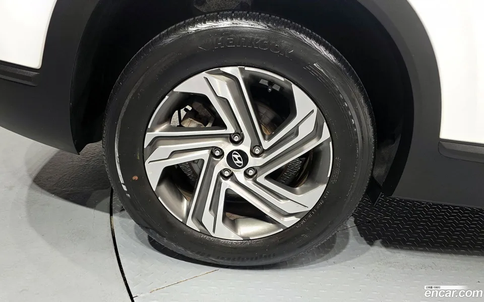 Hyundai SantaFe 2.5T 2WD 2022 — миниатюра 5
