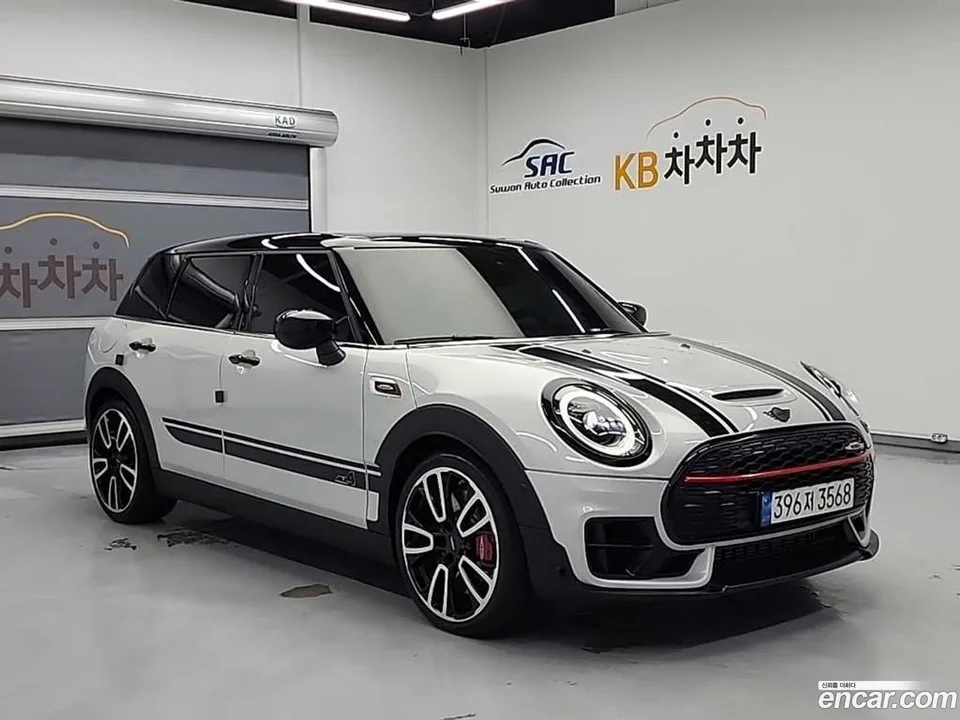 MINI Cooper S Clubman JCW 2022 — миниатюра 4
