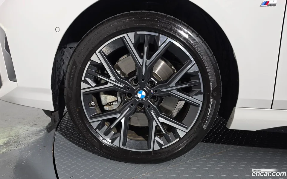 BMW 2 Series Gran Coupe 220 M 2025 — миниатюра 2
