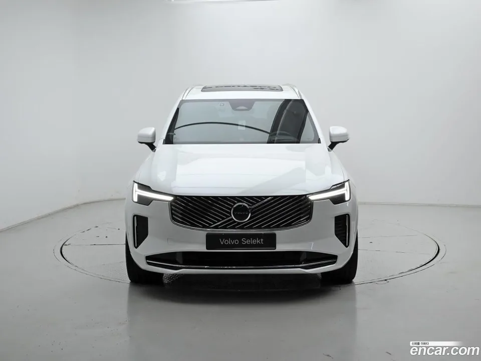 Volvo XC90 B6 2026 — миниатюра 3