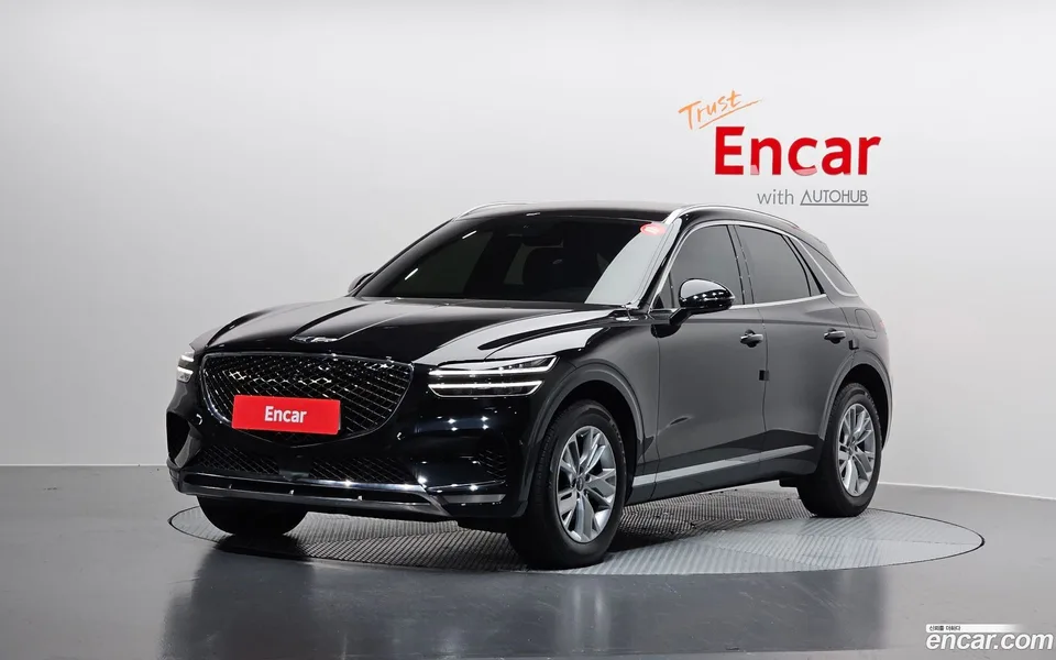 Genesis GV70 2.5T 2WD 2023 — photo 1, buy with delivery to Moscow