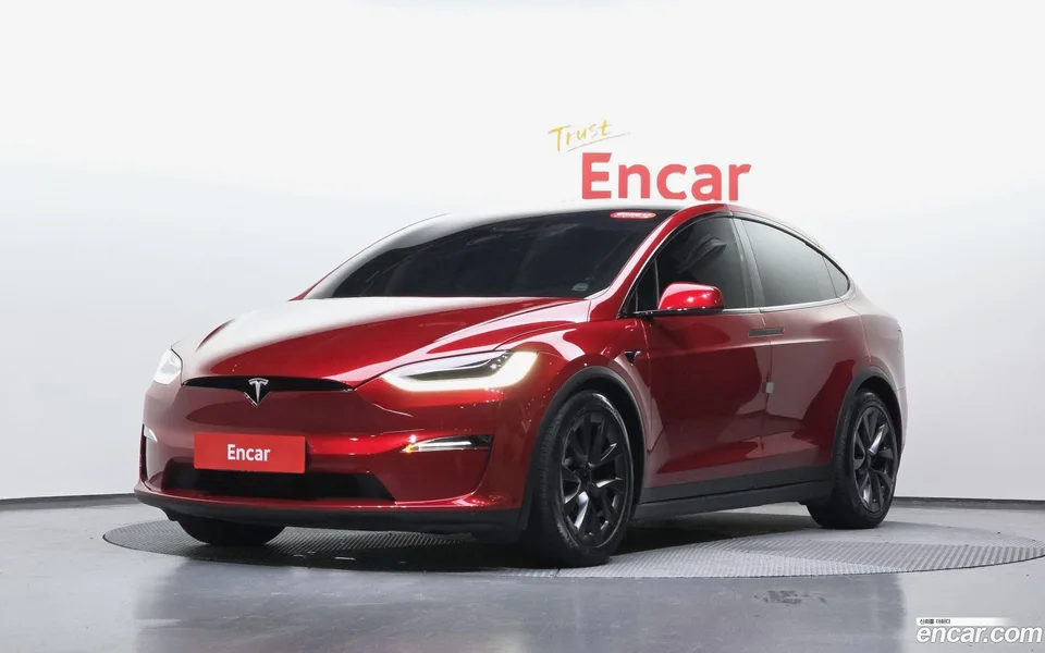 Tesla Model X AWD 2023 — фото 1, купить с доставкой в Москву
