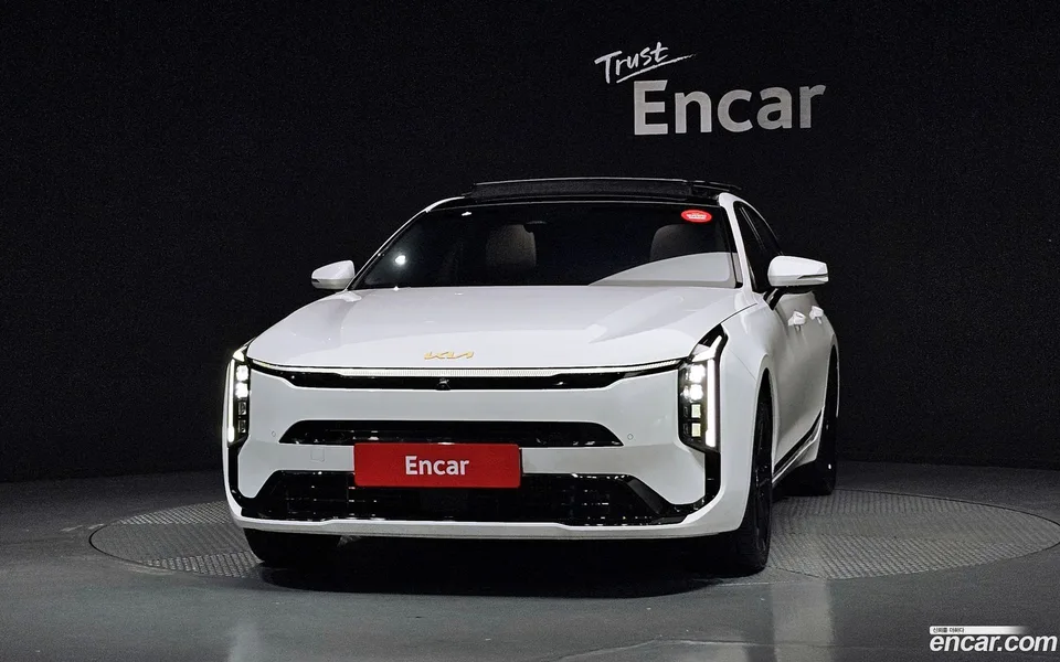 Kia K8 Hybrid 2025 — миниатюра 3