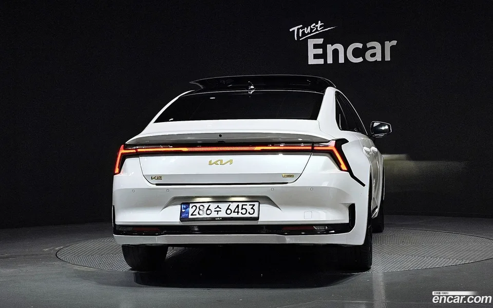 Kia K8 Hybrid 2025 — миниатюра 4