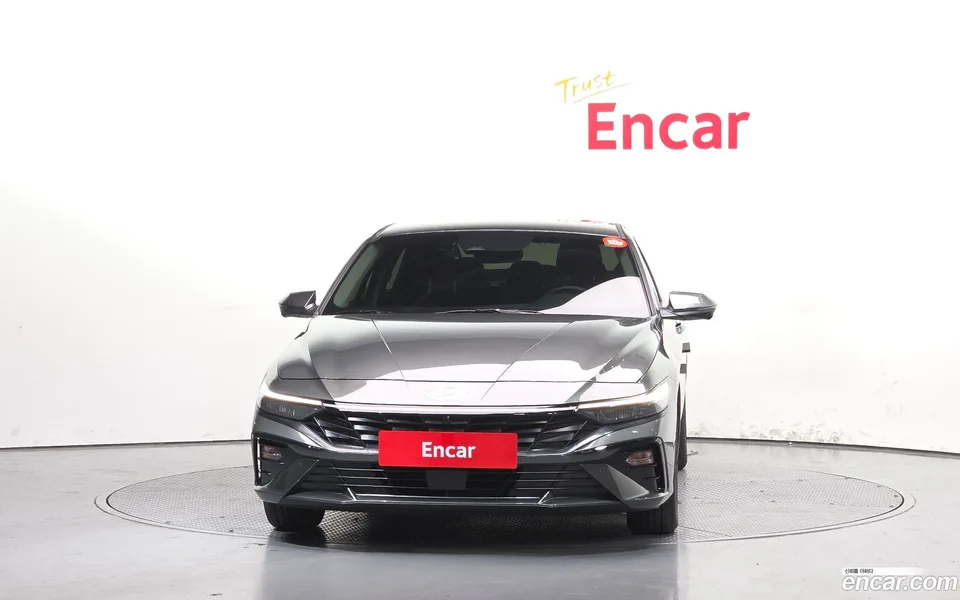 Hyundai Avante CN7 Hybrid 2024 — миниатюра 3