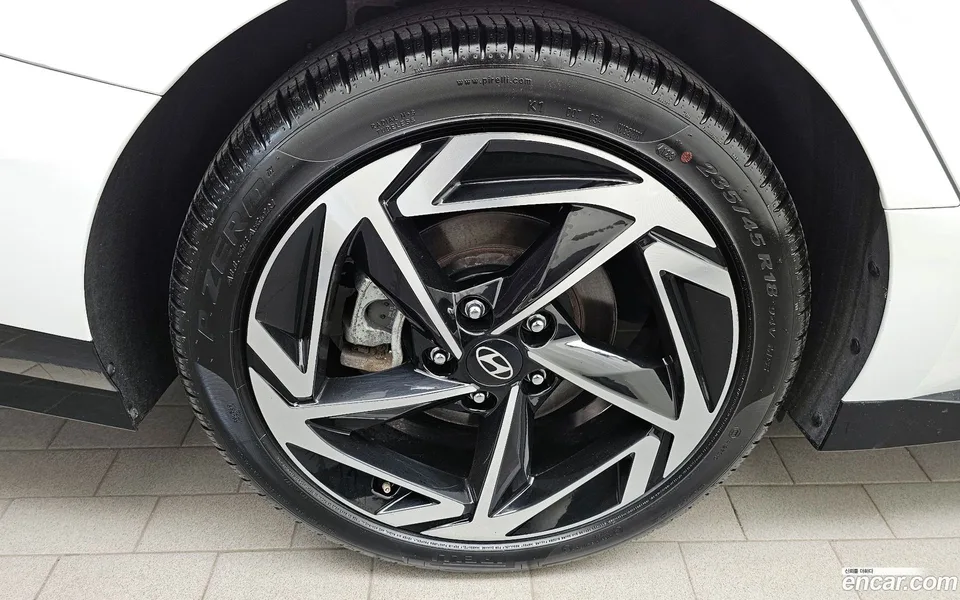 Hyundai Sonata The Edge 1.6 2023 — миниатюра 2
