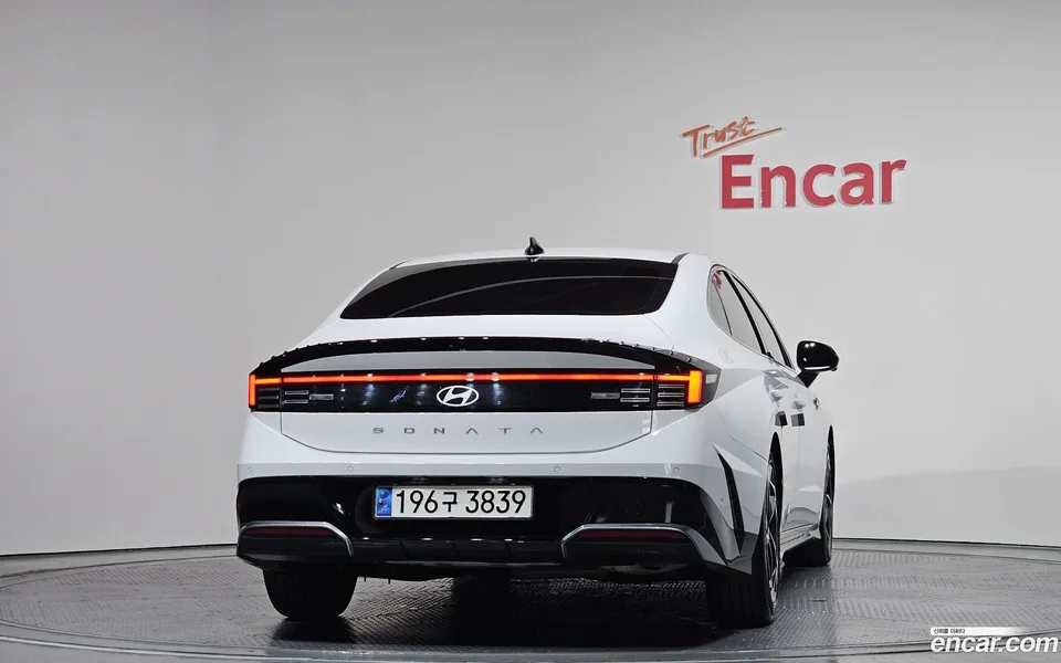 Hyundai Sonata The Edge 1.6 2023 — миниатюра 4