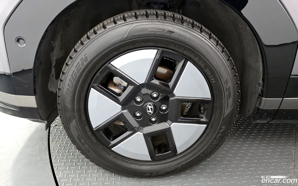 Hyundai SantaFe HEV 1.6 2WD 2024 — миниатюра 5