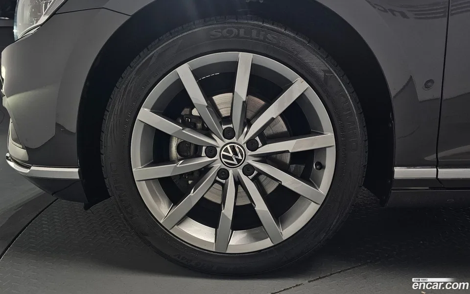 Volkswagen Passat GT 2.0 TDI 2022 — миниатюра 5