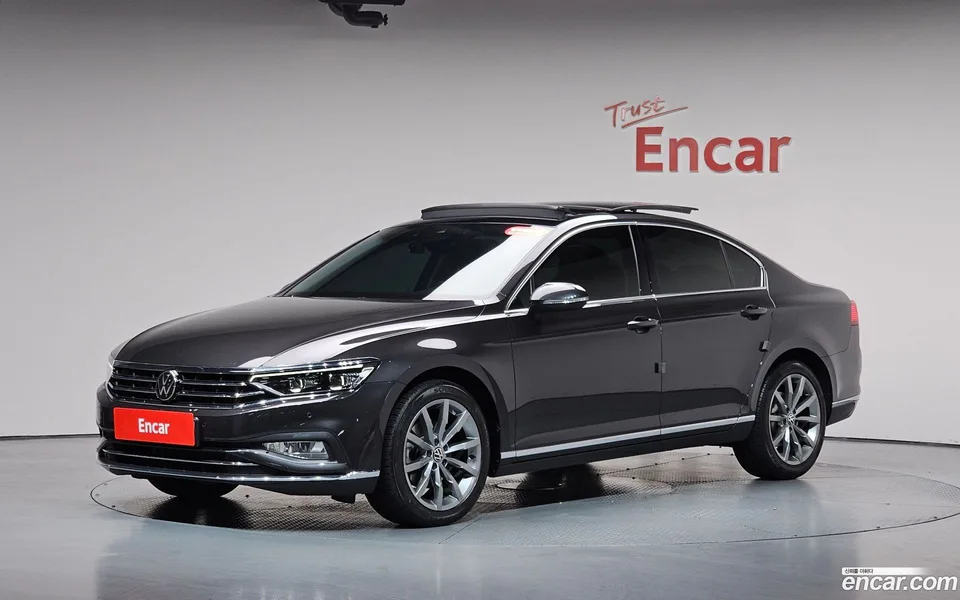 Volkswagen Passat GT 2.0 TDI 2022 — фото 1, купить с доставкой в Москву