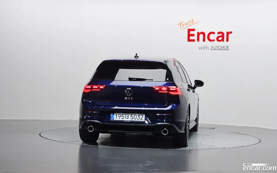 Volkswagen Golf 2.0 GTI 2024 — миниатюра 4