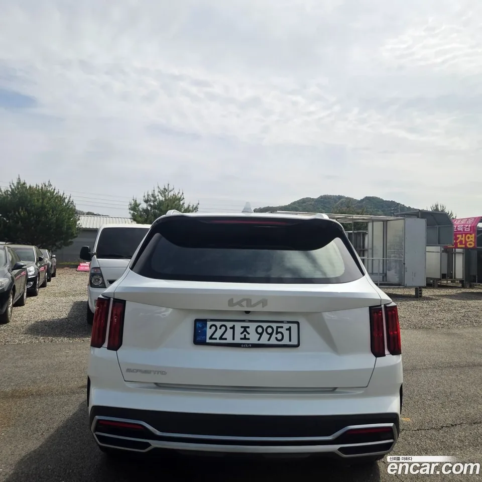 Kia Sorento 2.5T 2WD 2022 — миниатюра 3