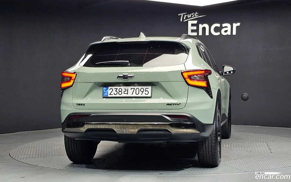 Chevrolet Trax Crossover 1.2 ACTIV 2023 — миниатюра 4