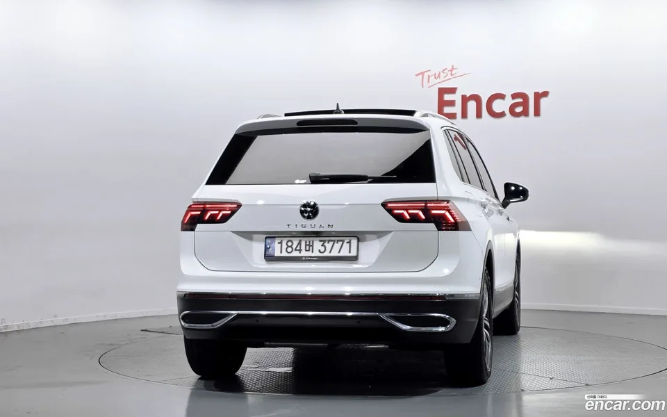 Volkswagen Tiguan 2.0 TDI 2022 — миниатюра 4