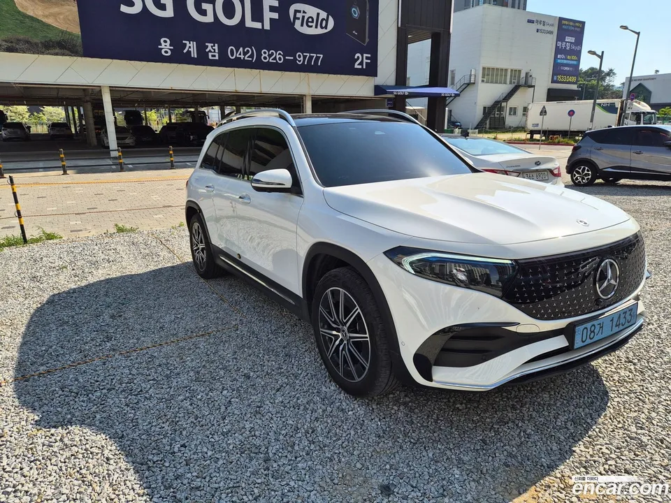 Mercedes-Benz EQB EQB300 4MATIC AMG 2024 — фото 1, купить с доставкой в Москву