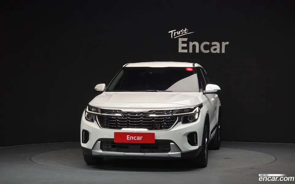 Kia Seltos 1.6 2WD 2023 — миниатюра 3