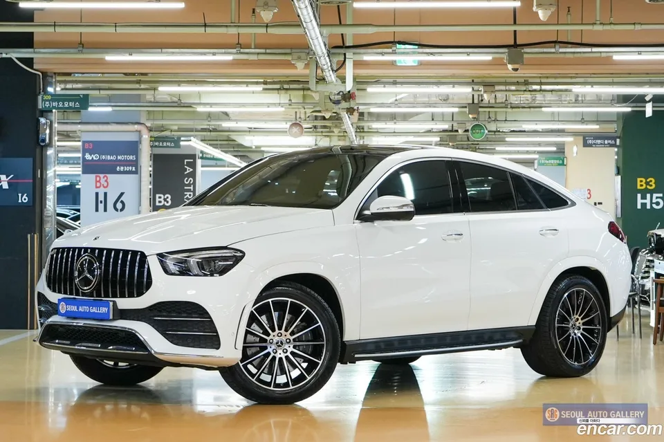 Mercedes-Benz GLE-Class GLE400d 4MATIC 2022 — фото 1, купить с доставкой в Москву