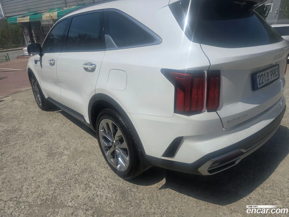 Kia Sorento 2.5T 2WD 2022 — thumbnail 5