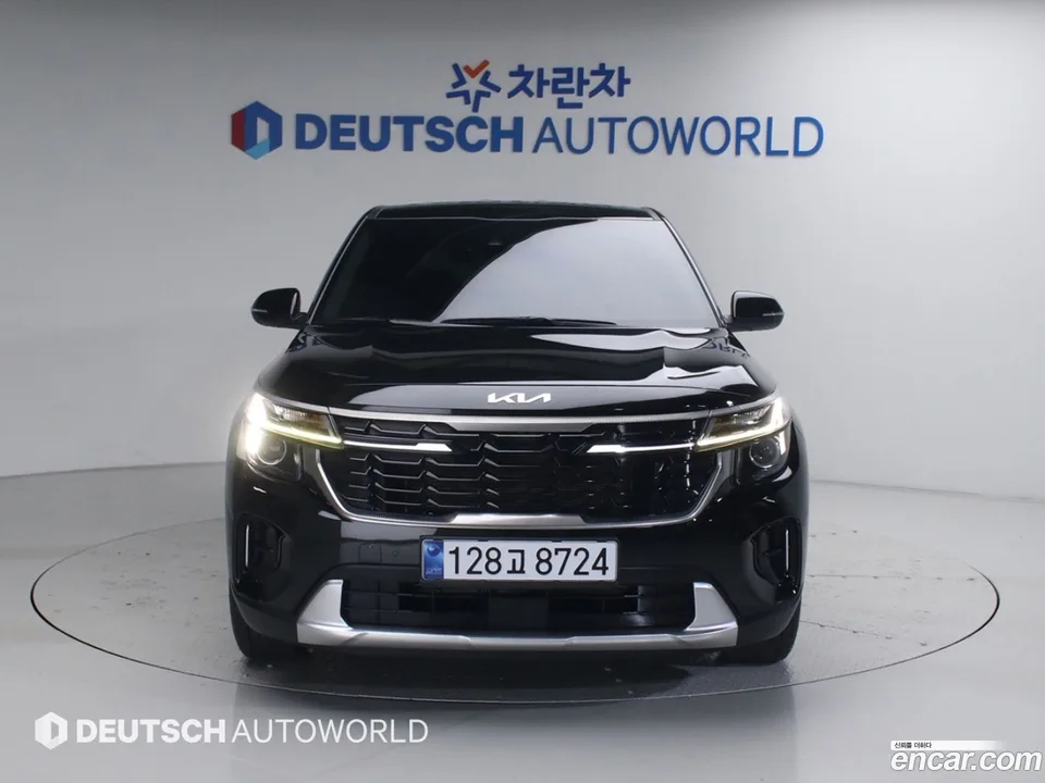 Kia Seltos 2.0 2WD 2023 — миниатюра 3