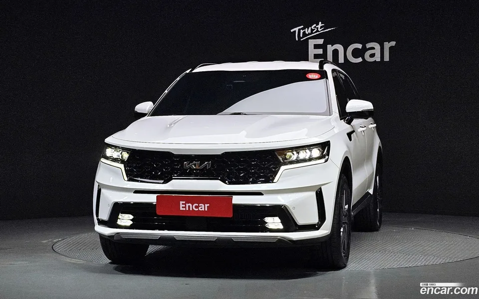 Kia Sorento HEV 1.6 4WD 2023 — миниатюра 3