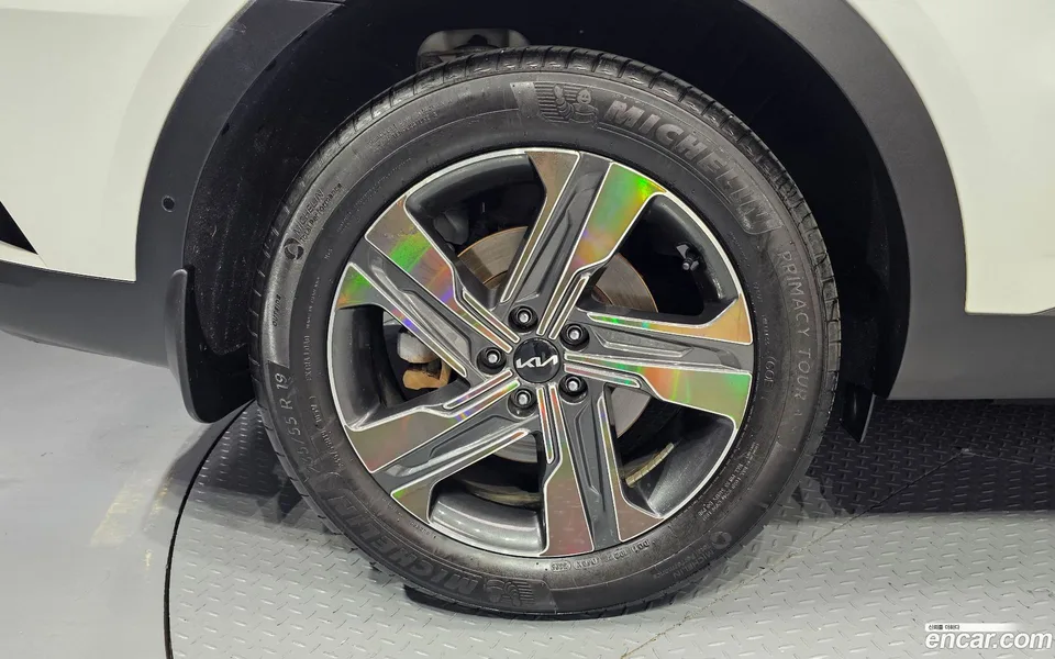 Kia Sorento HEV 1.6 4WD 2023 — миниатюра 5