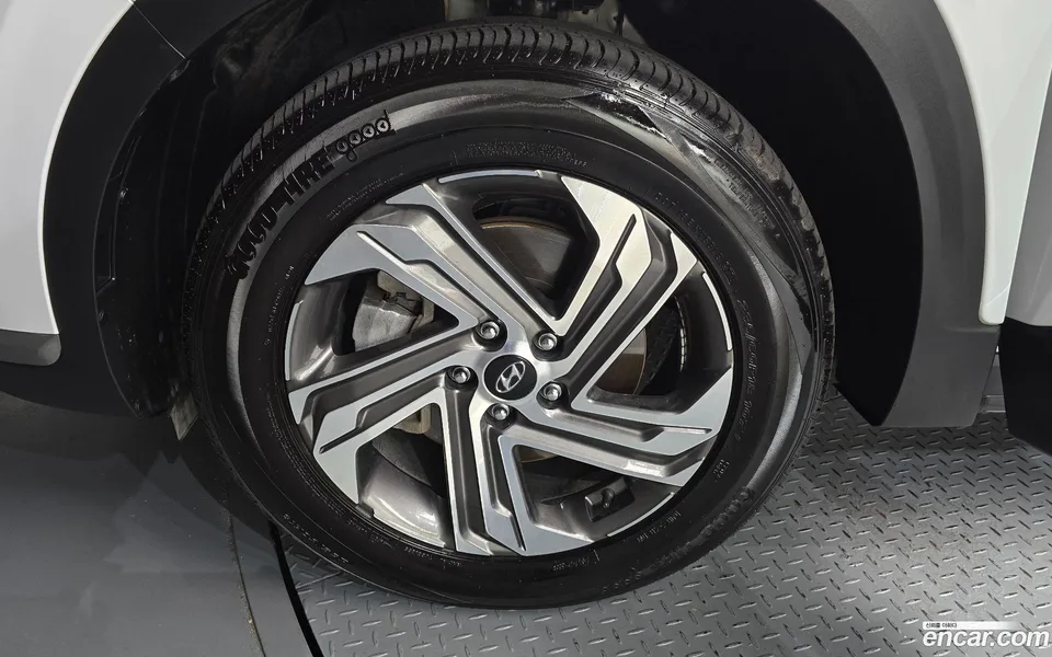 Hyundai SantaFe 2.2 2WD 2022 — миниатюра 5