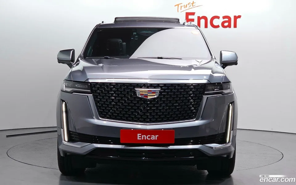 Cadillac Escalade 6.2 ESV 2022 — миниатюра 3