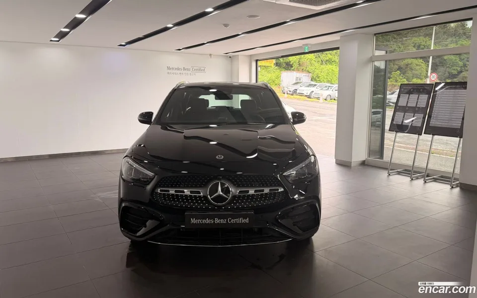 Mercedes-Benz GLA-Class GLA250 4MATIC 2025 — миниатюра 3