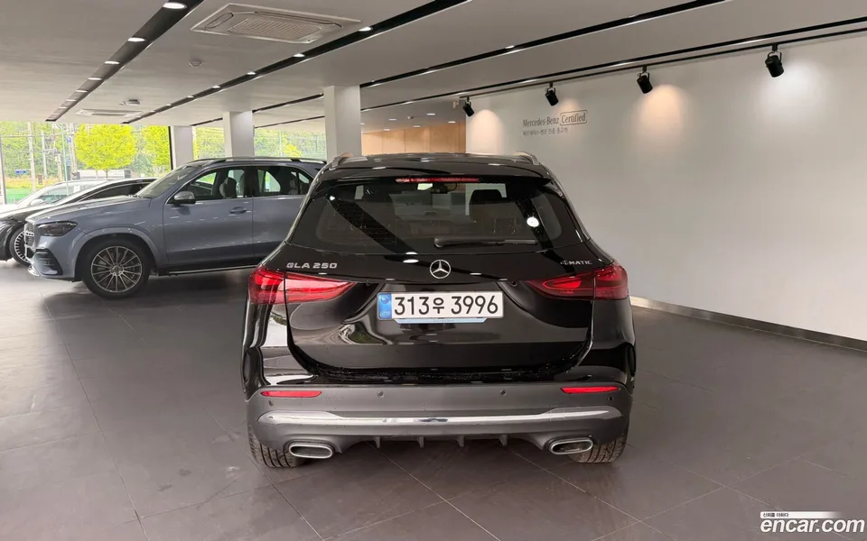 Mercedes-Benz GLA-Class GLA250 4MATIC 2025 — миниатюра 4