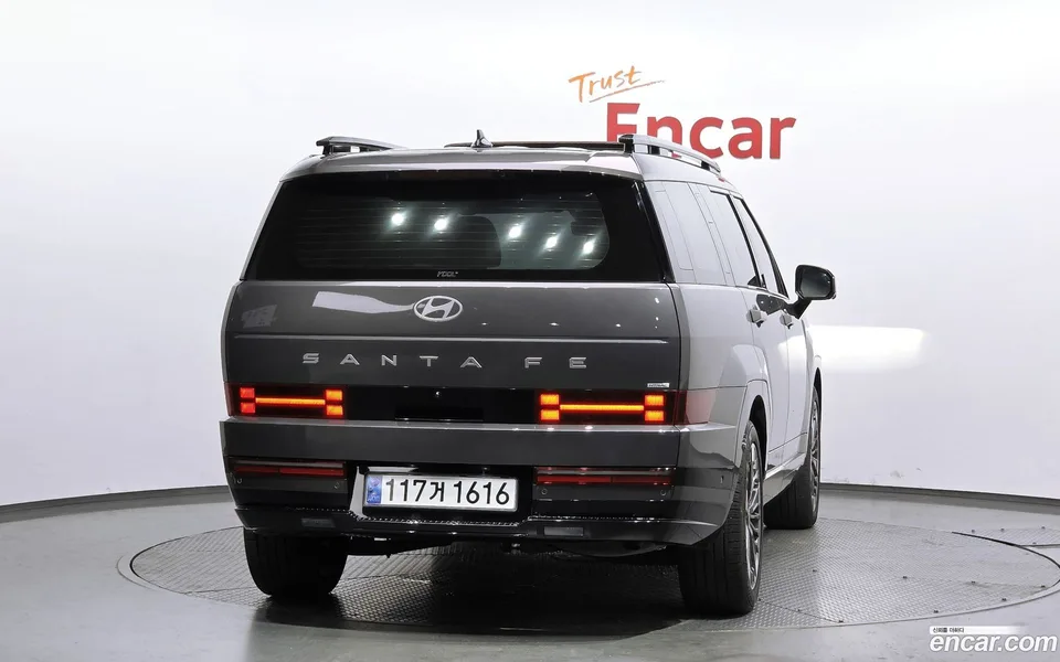 Hyundai SantaFe HEV 1.6 4WD 2023 — миниатюра 4