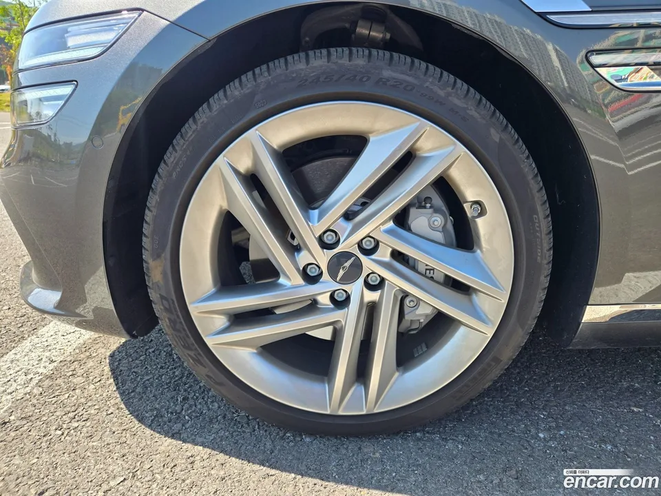 Genesis G80 2.5 2WD 2024 — миниатюра 2