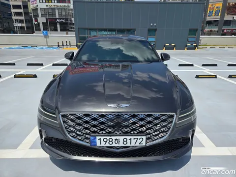 Genesis G80 2024 купить в Москве