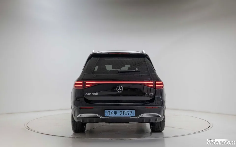 Mercedes-Benz EQB EQB300 4MATIC 2024 — миниатюра 4
