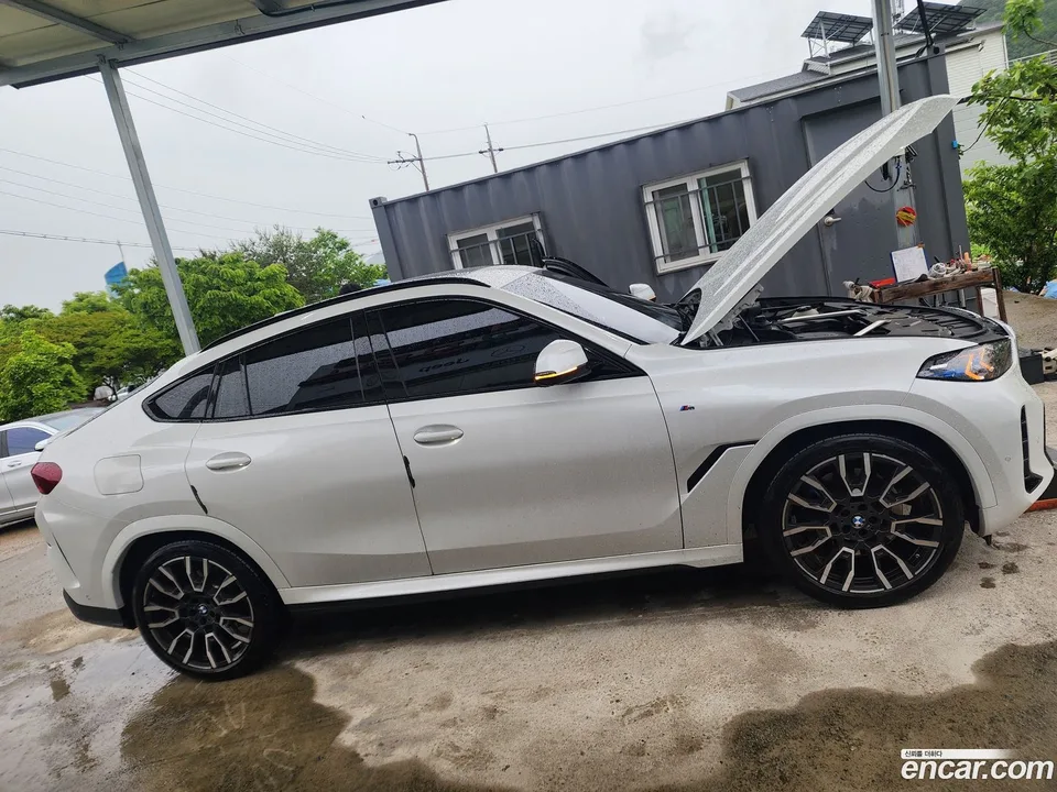 BMW X6 xDrive40i M 2024 — миниатюра 3