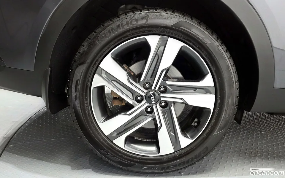 Kia Sorento HEV 1.6 2WD 2022 — миниатюра 5