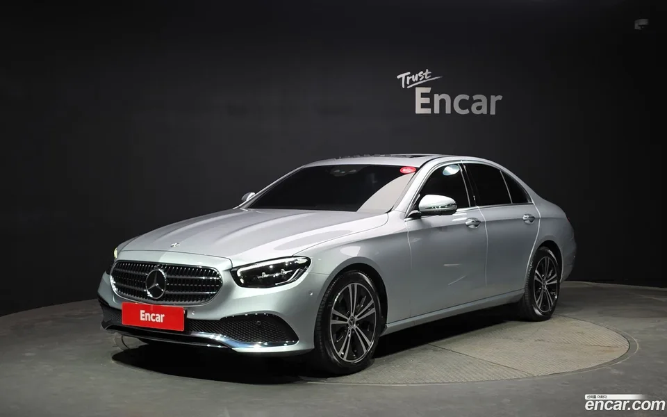 Mercedes-Benz E-Class E250 2022 — фото 1, купить с доставкой в Москву