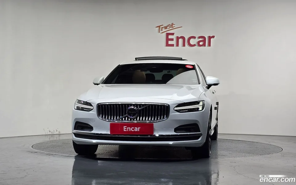 Volvo S90 B6 AWD 2023 — миниатюра 3