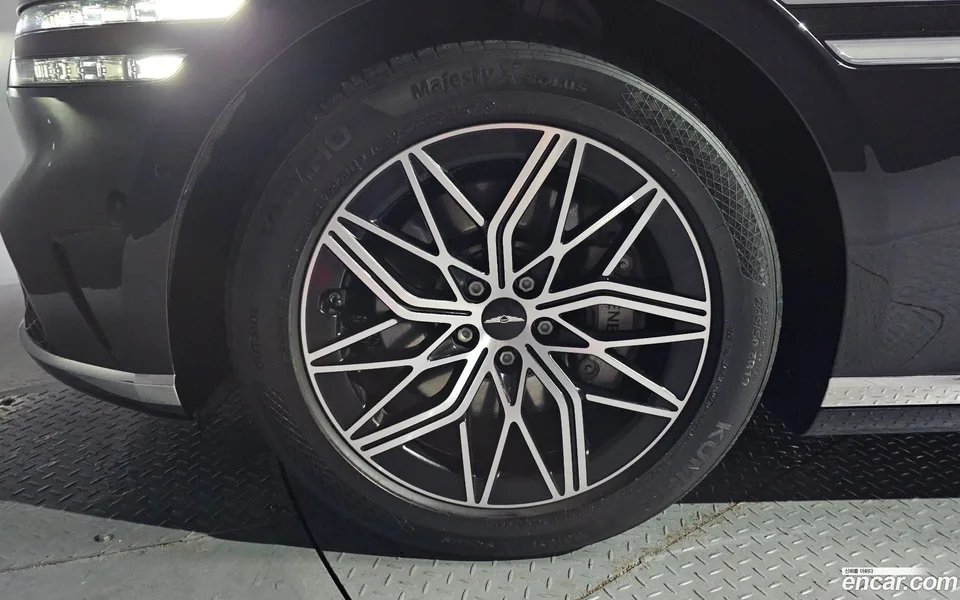 Genesis G90 3.5 AWD 2022 — миниатюра 5