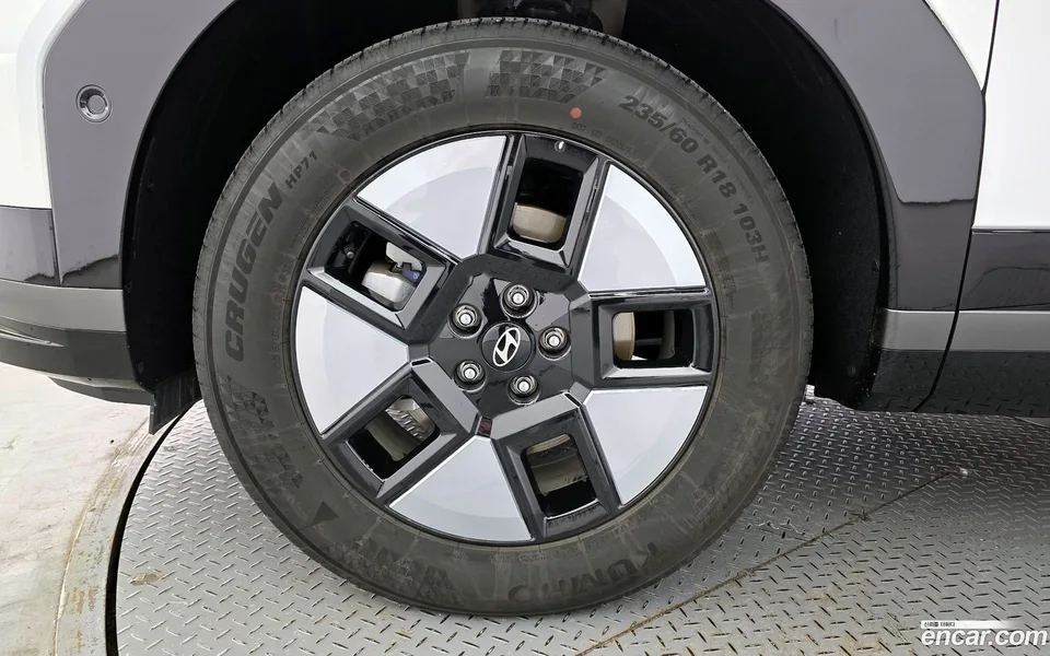 Hyundai SantaFe HEV 1.6 2WD 2024 — миниатюра 5