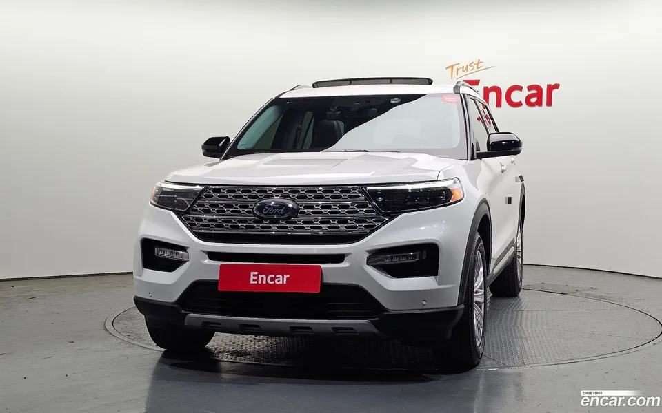 Ford Explorer 2.3 4WD 2023 — миниатюра 3