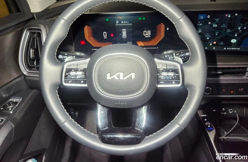 Kia Sorento 2.2 2WD 2024 — фото 1, купить с доставкой в Москву