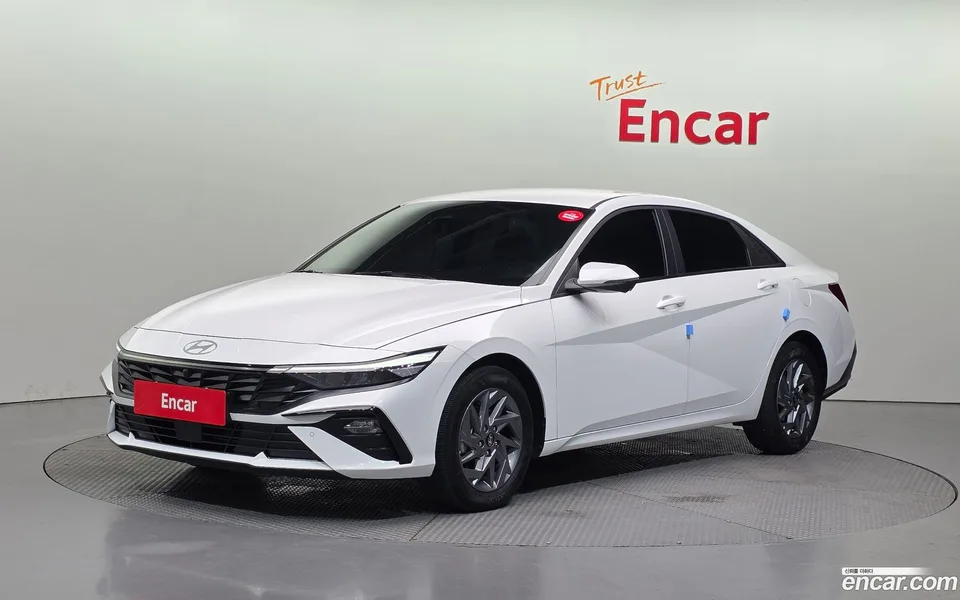 Hyundai Avante CN7 1.6 2025 — фото 1, купить с доставкой в Москву