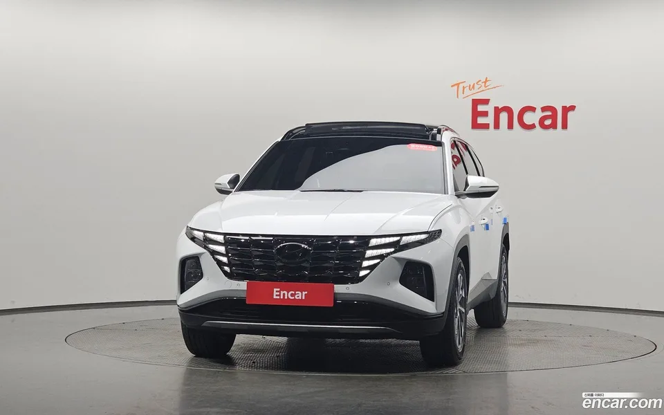 Hyundai Tucson Hybrid 2WD 2023 — миниатюра 3