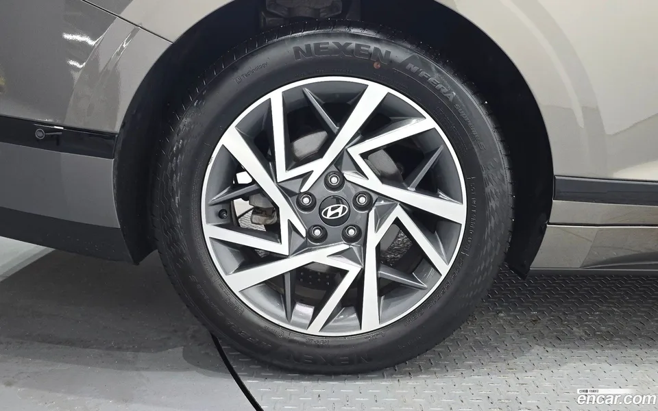 Hyundai Grandeur 2.5 2WD 2024 — миниатюра 5