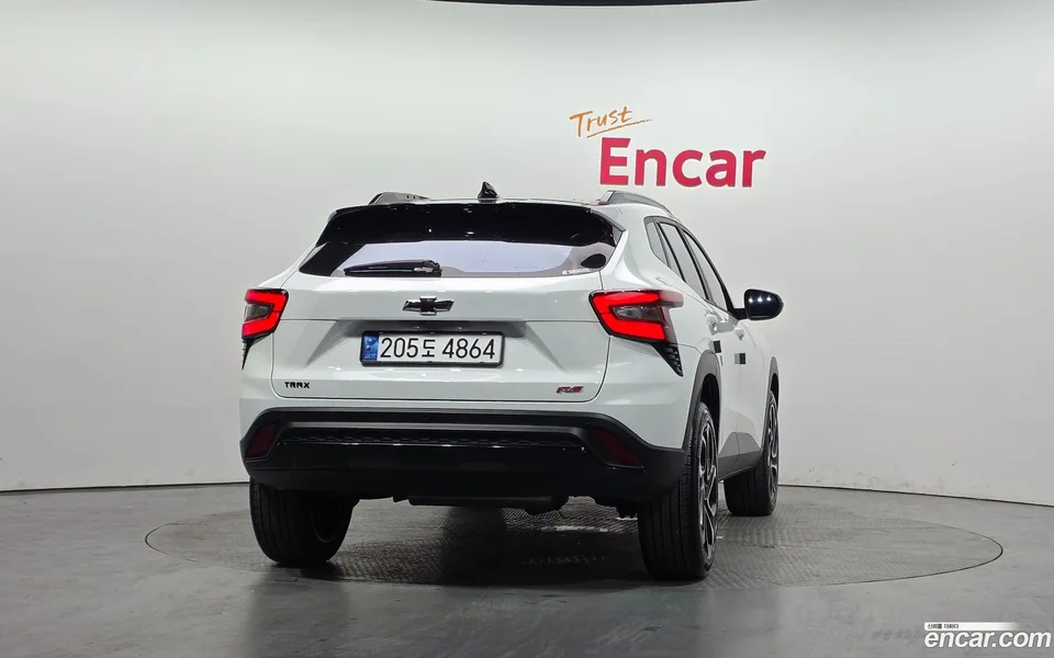Chevrolet Trax Crossover 1.2 RS 2024 — миниатюра 4