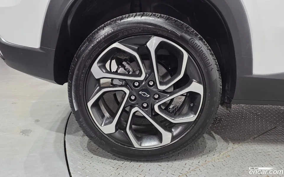 Chevrolet Trax Crossover 1.2 RS 2024 — миниатюра 5