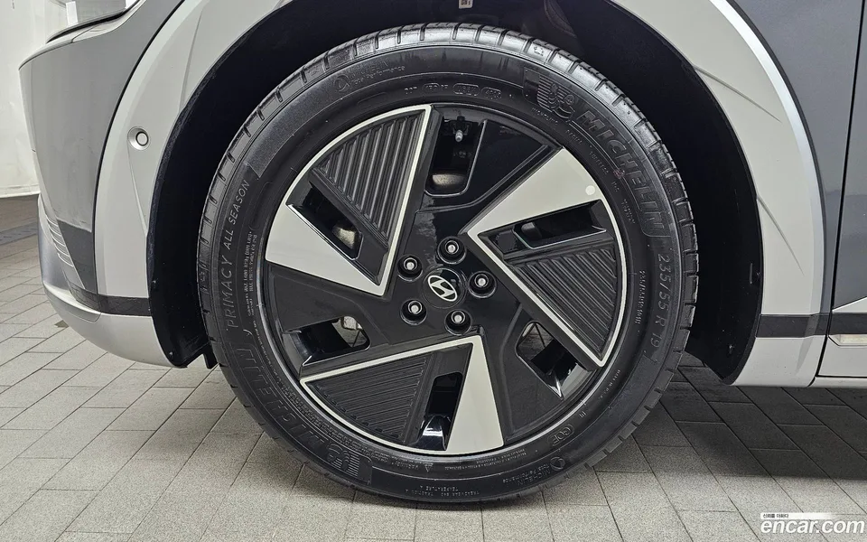 Hyundai Ioniq 5 2024 — миниатюра 2