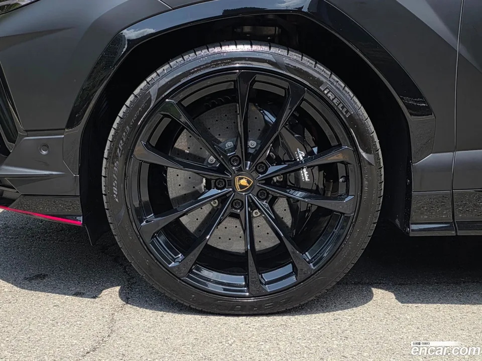 Lamborghini Urus 4.0 V8 S 2023 — миниатюра 2