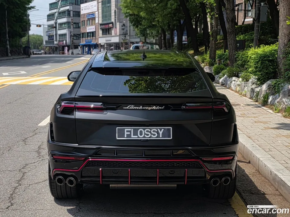 Lamborghini Urus 4.0 V8 S 2023 — миниатюра 4