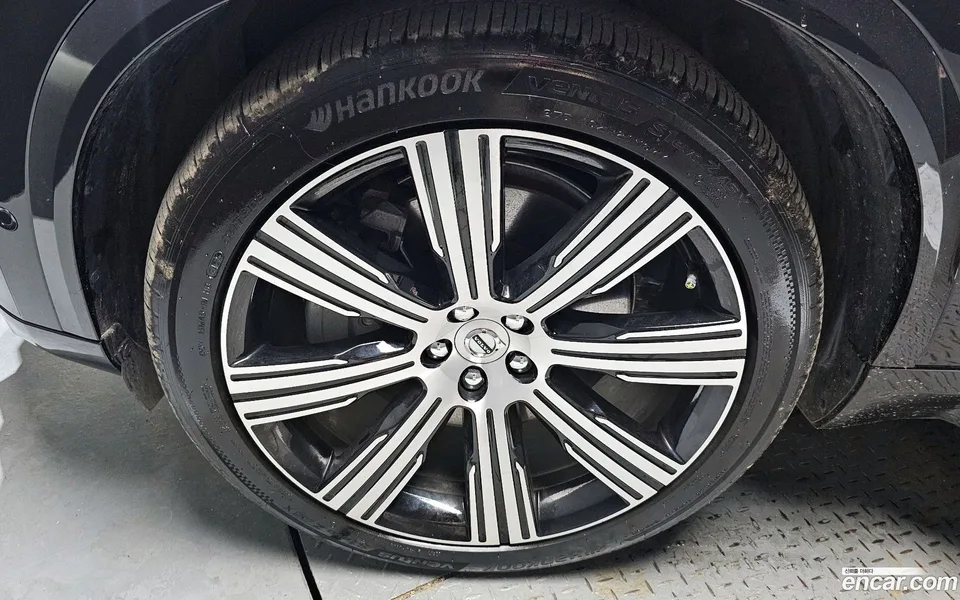 Volvo XC90 T8 2023 — миниатюра 5